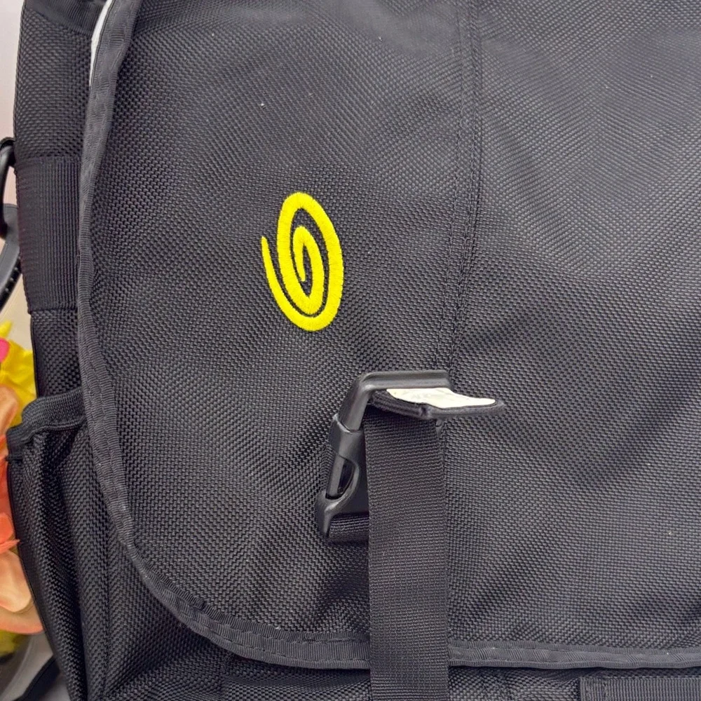 Timbuk2 Black Messenger Bag with Yellow Logo